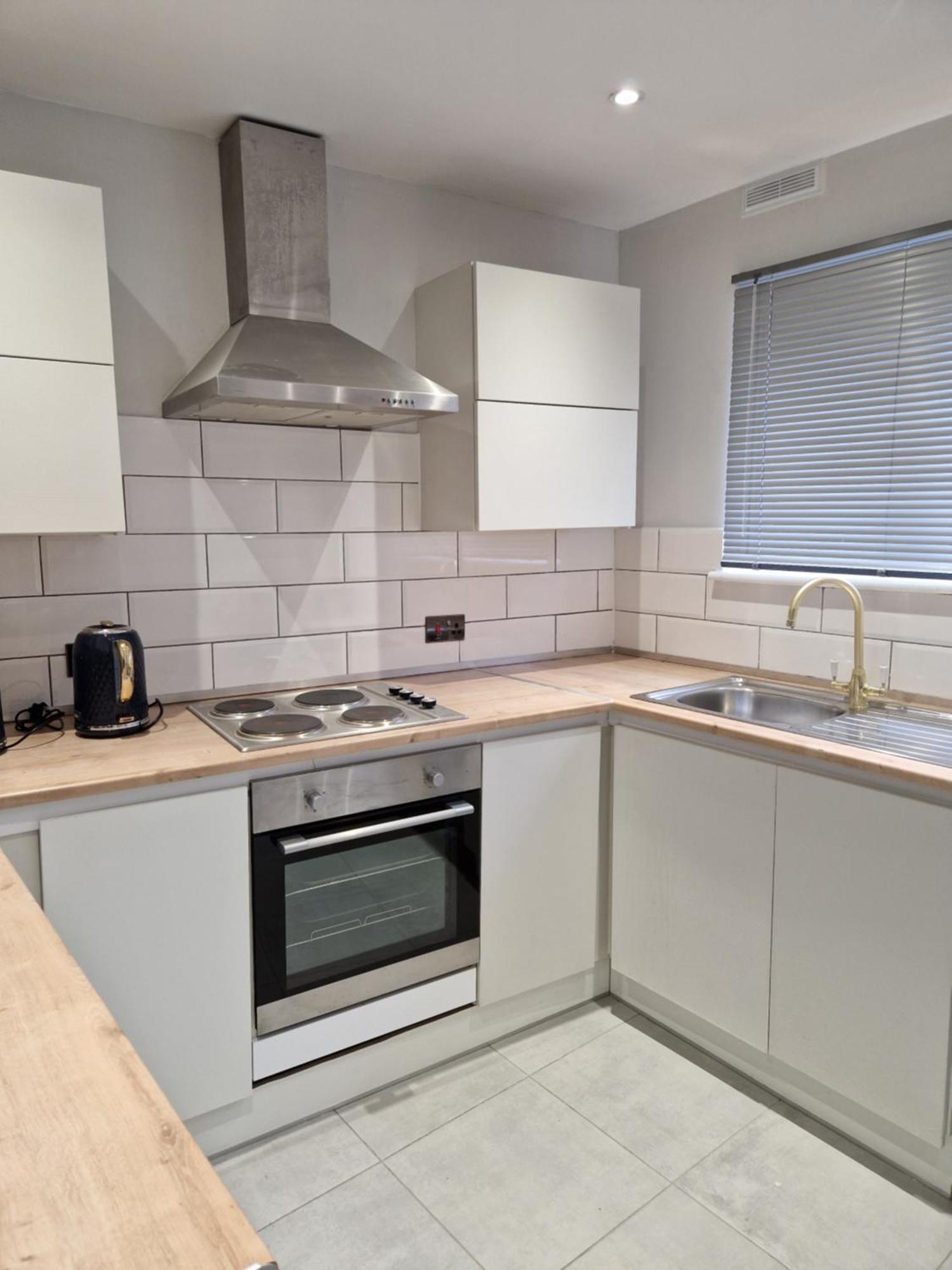 Stylish 2 Bed Home- Short Walk To Tottenham Stadium/Stations Londra Esterno foto