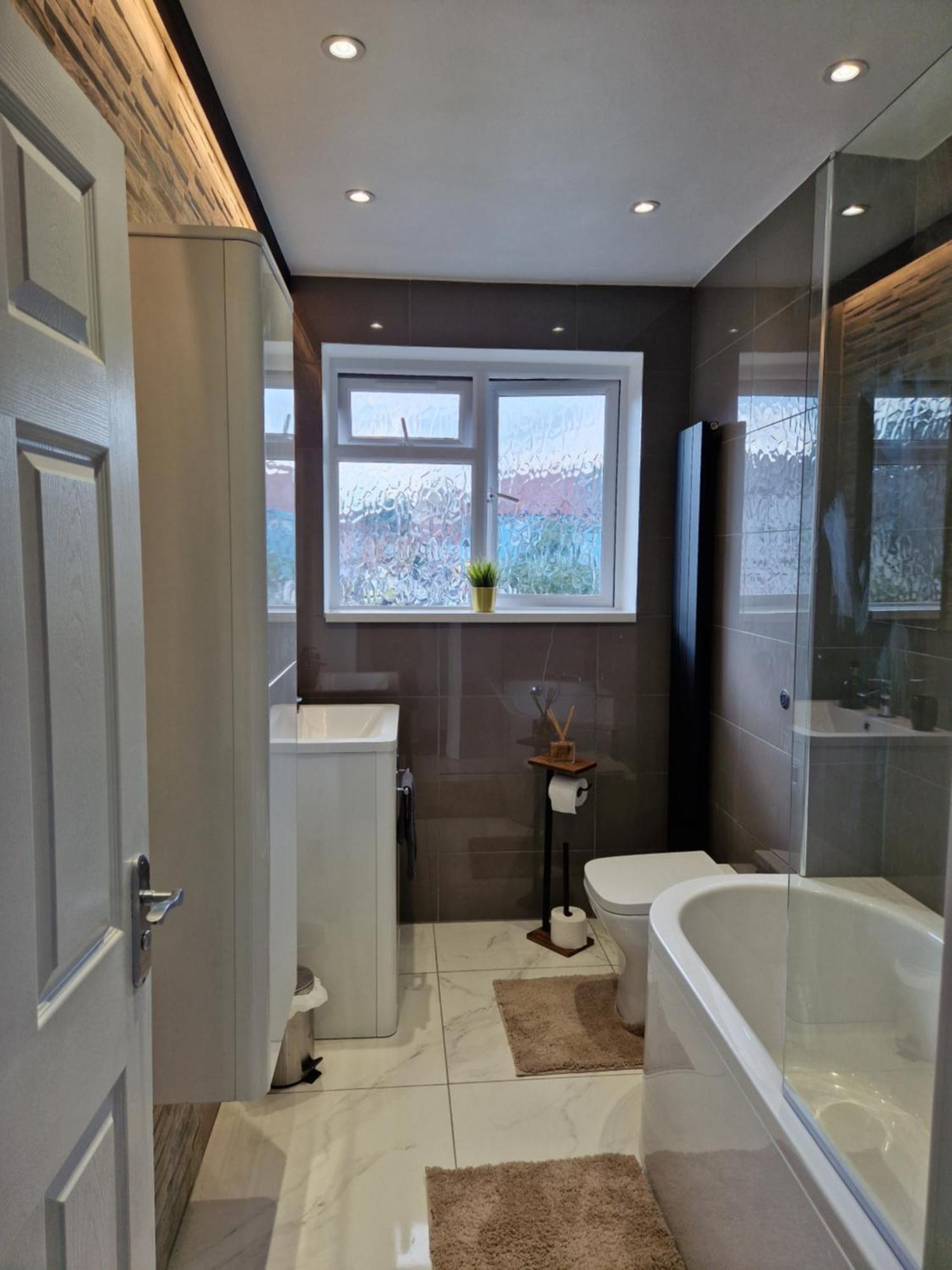 Stylish 2 Bed Home- Short Walk To Tottenham Stadium/Stations Londra Esterno foto